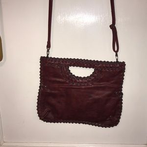 Shiraleah crossbody maroon/ or red brick color Euc